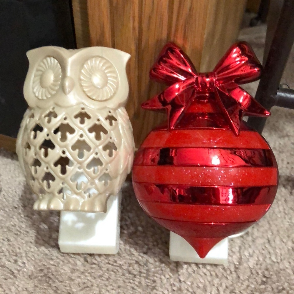 Set 2 Bath & Body Works Wallflowers Owl Ornament